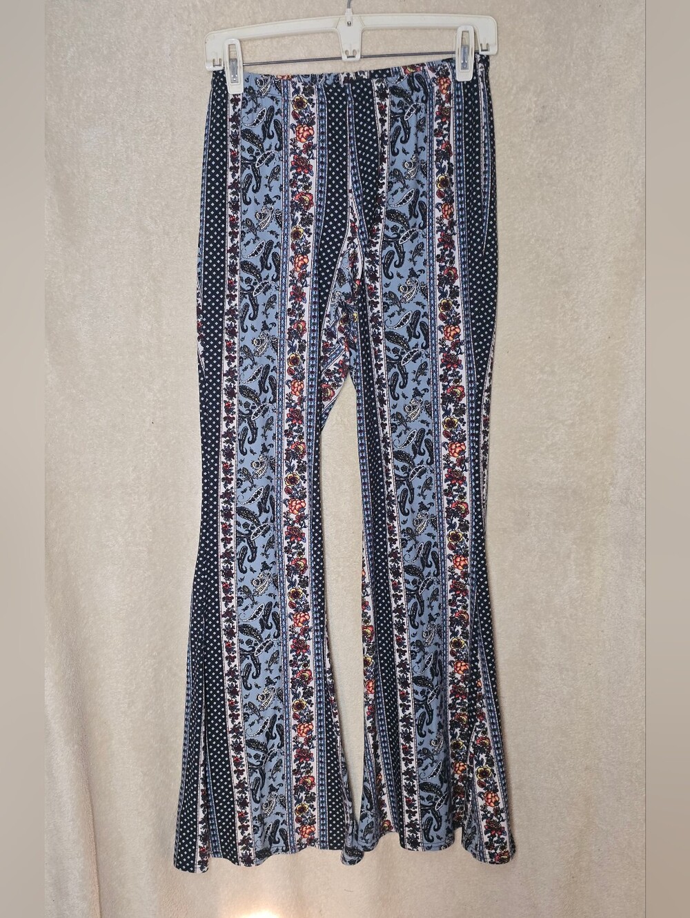 Blue Boho-Printed Flared Pants Stretch Mind Code Size L